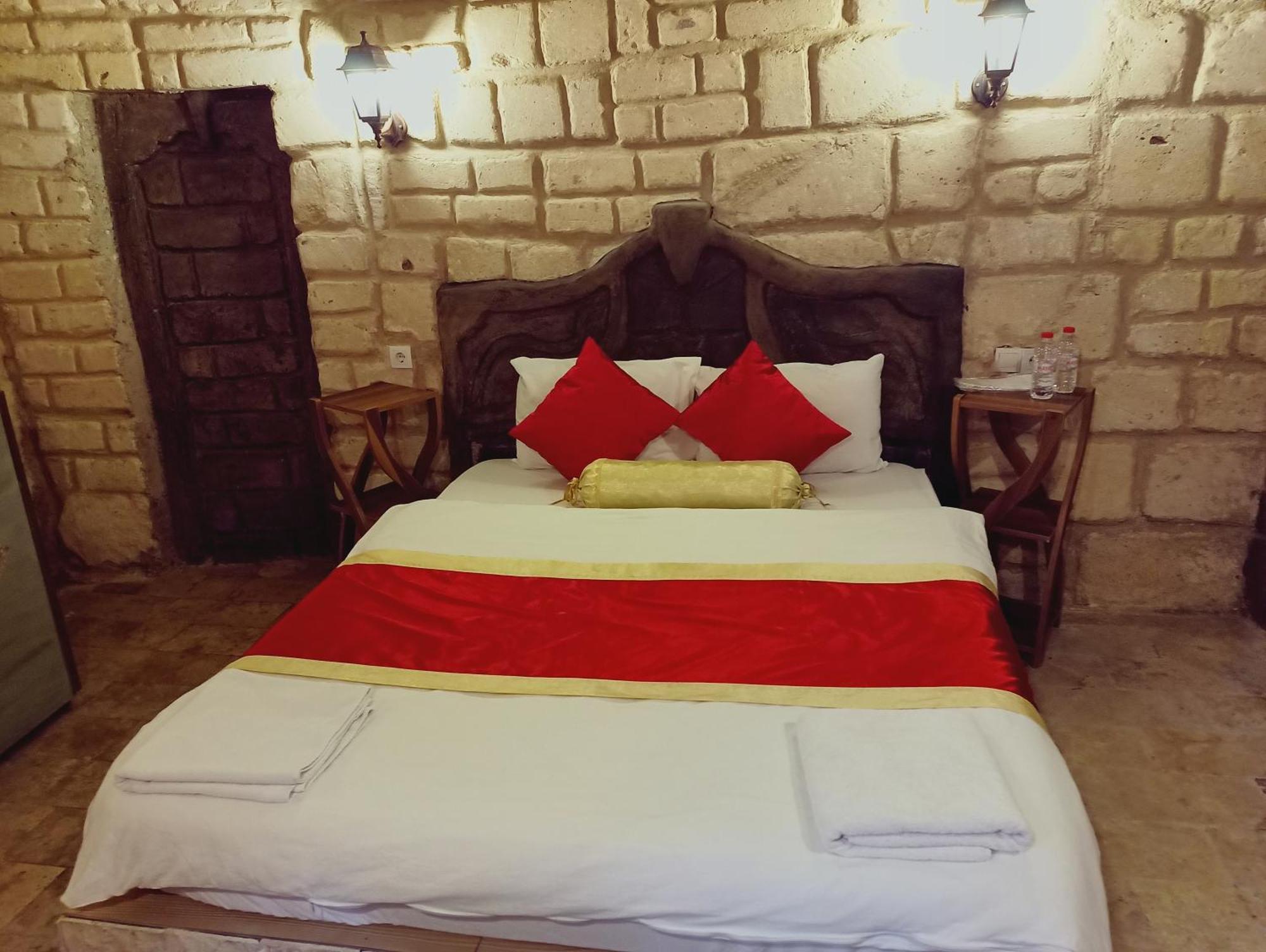 Hotel Stone Age Cappadocia à Nevşehir Extérieur photo