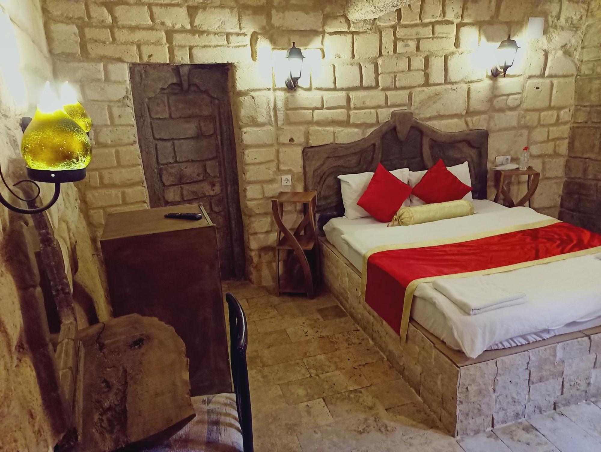 Hotel Stone Age Cappadocia à Nevşehir Extérieur photo