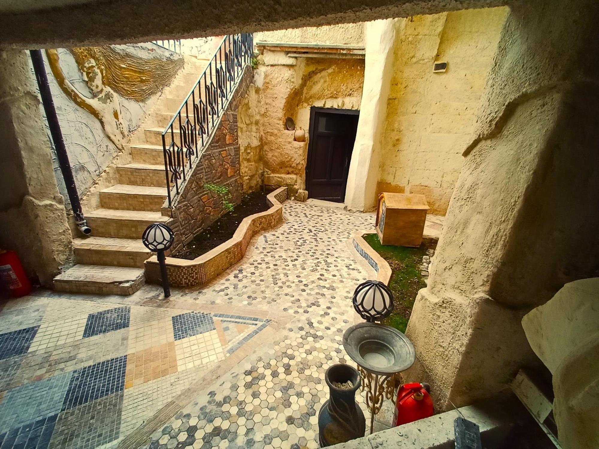 Hotel Stone Age Cappadocia à Nevşehir Extérieur photo
