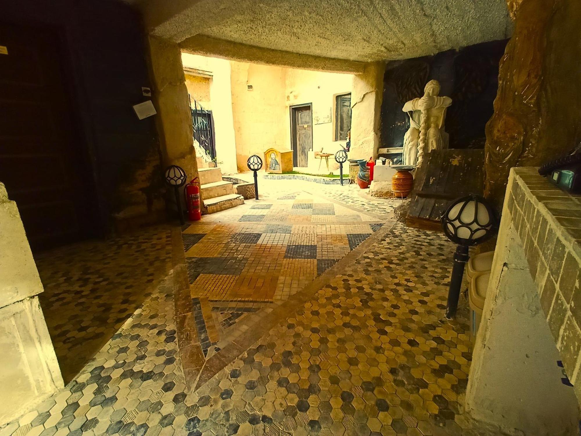 Hotel Stone Age Cappadocia à Nevşehir Extérieur photo