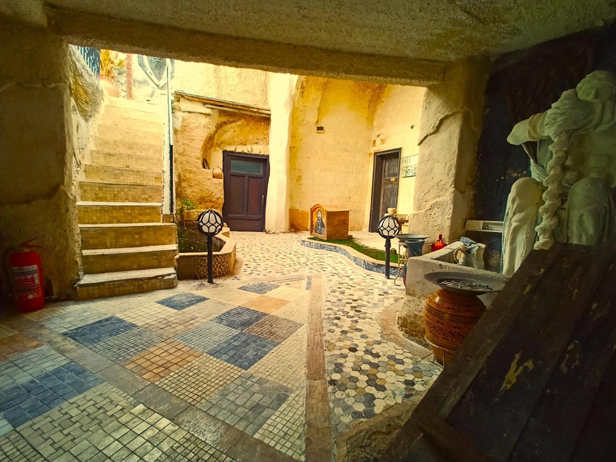 Hotel Stone Age Cappadocia à Nevşehir Extérieur photo