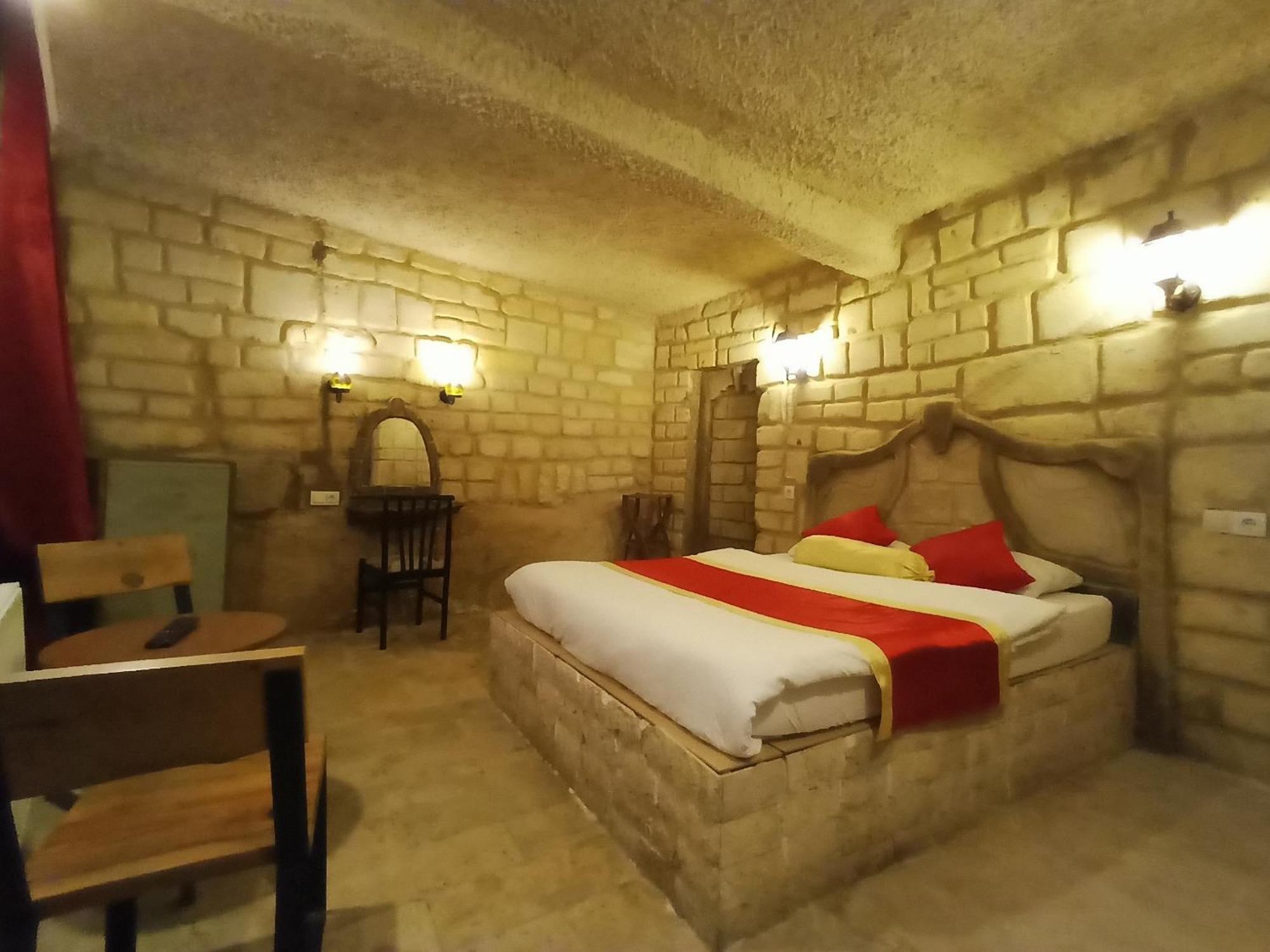 Hotel Stone Age Cappadocia à Nevşehir Extérieur photo