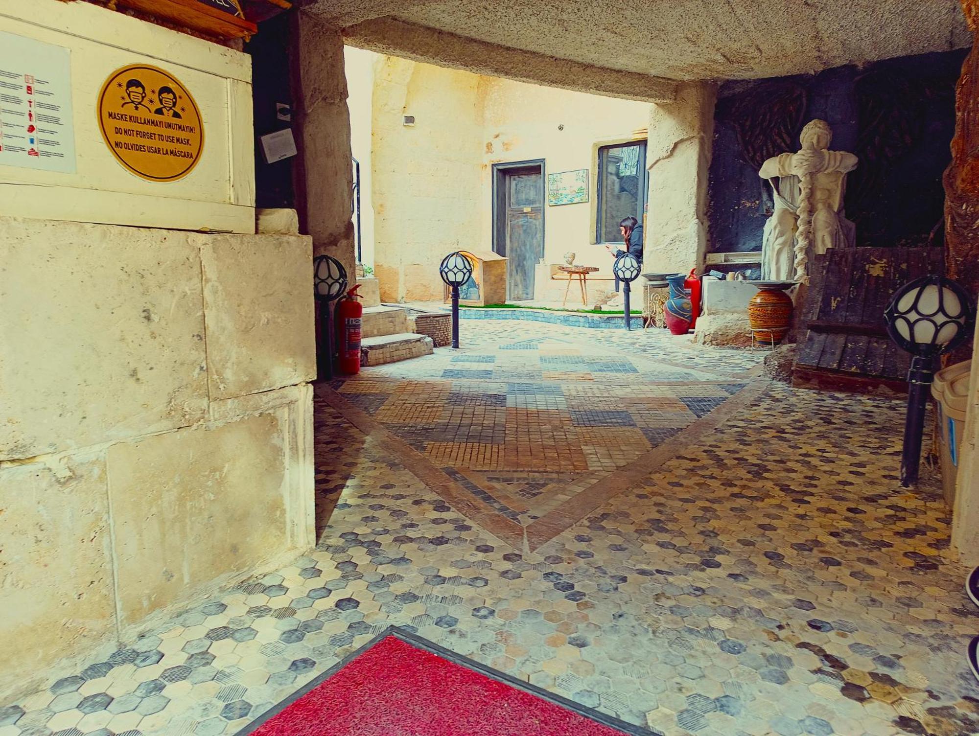 Hotel Stone Age Cappadocia à Nevşehir Extérieur photo